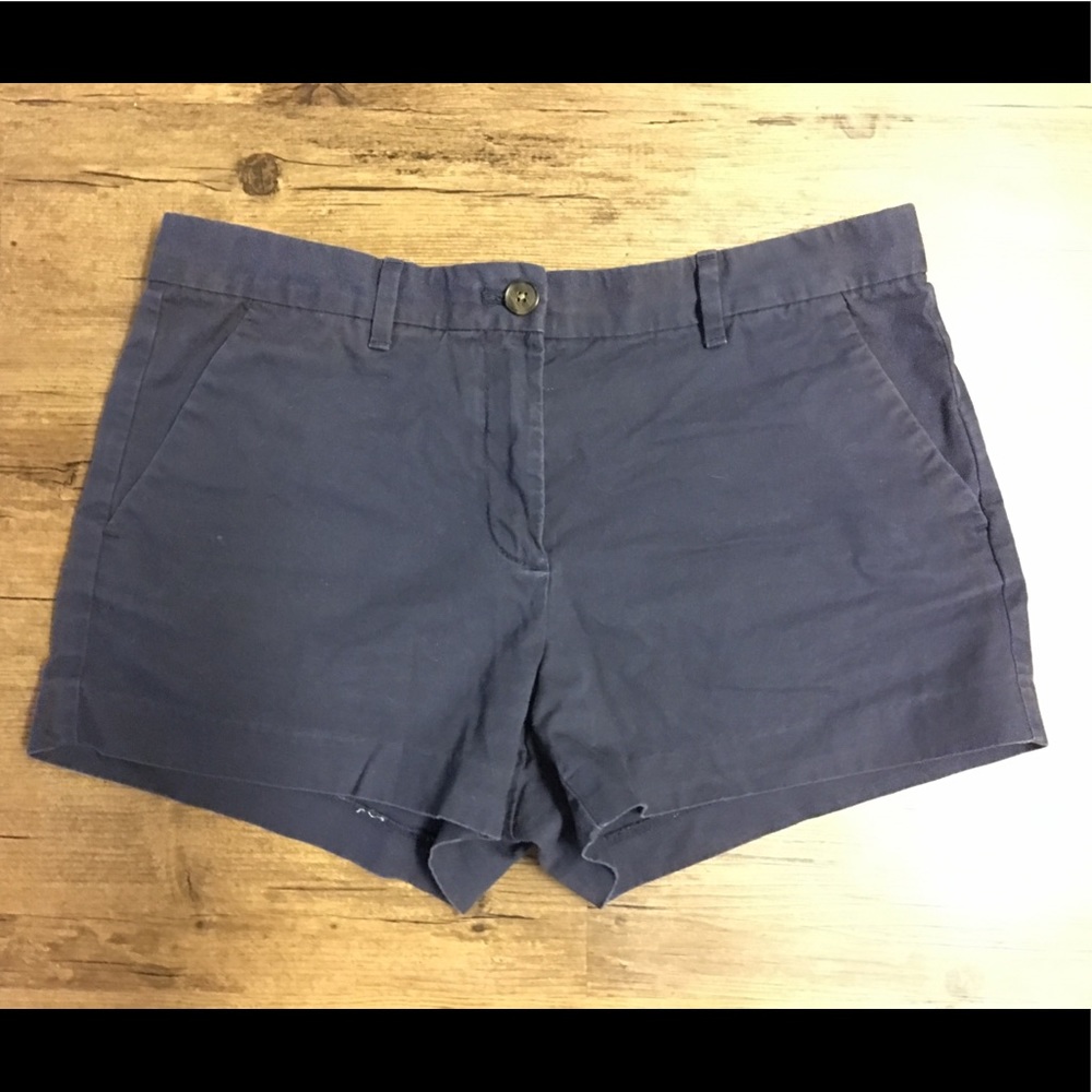 Gap navy shorts